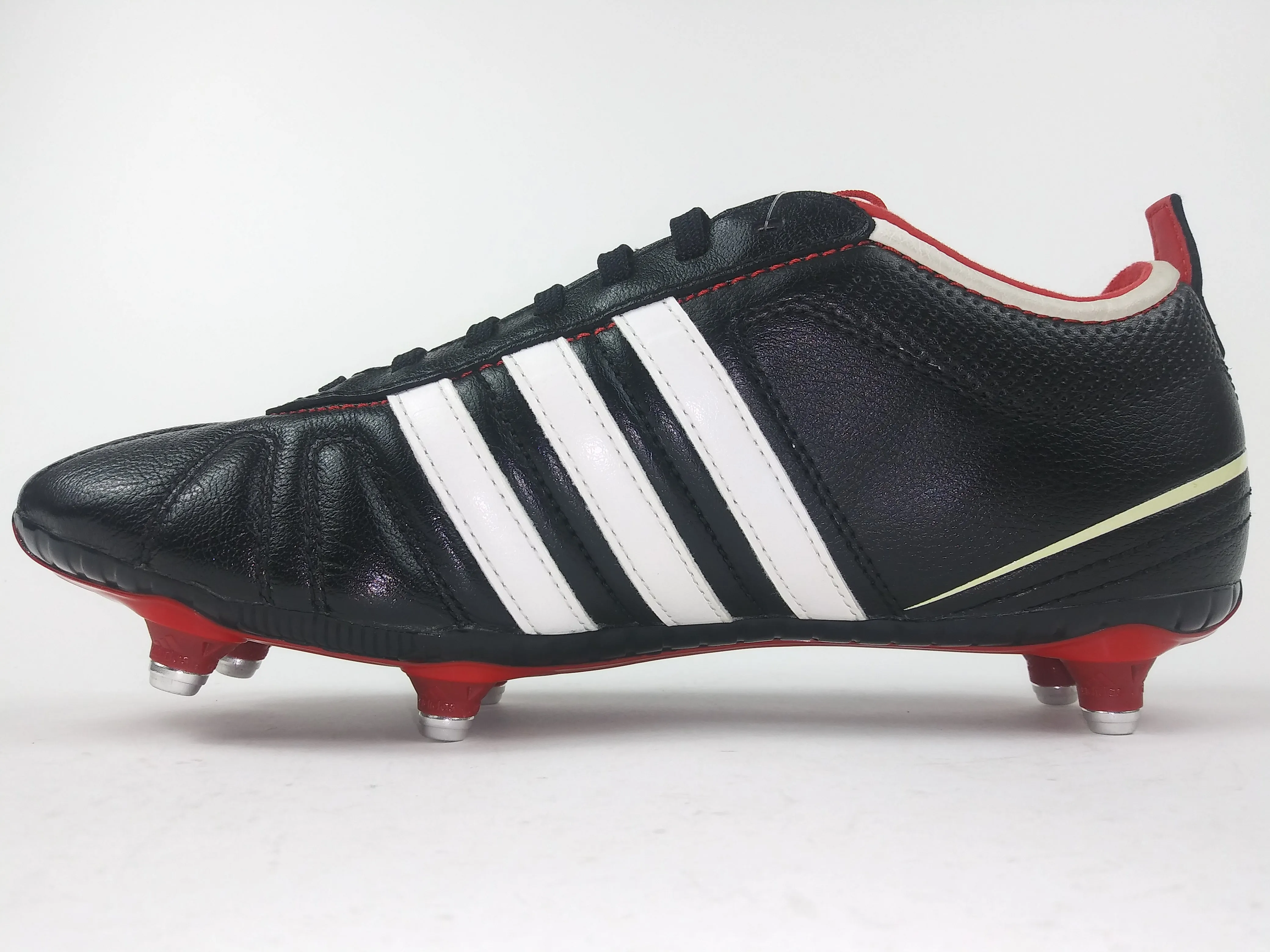 Adidas Adinova IV SG Black Red