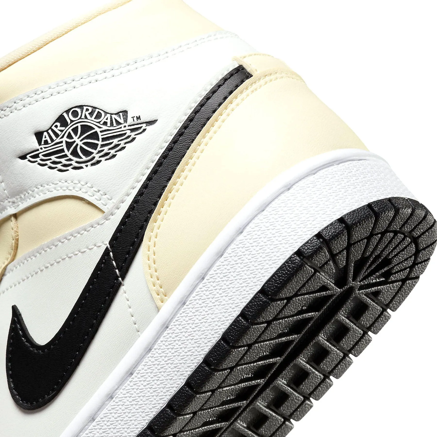 Air Jordan 1 Mid Wmns 'Coconut Milk'