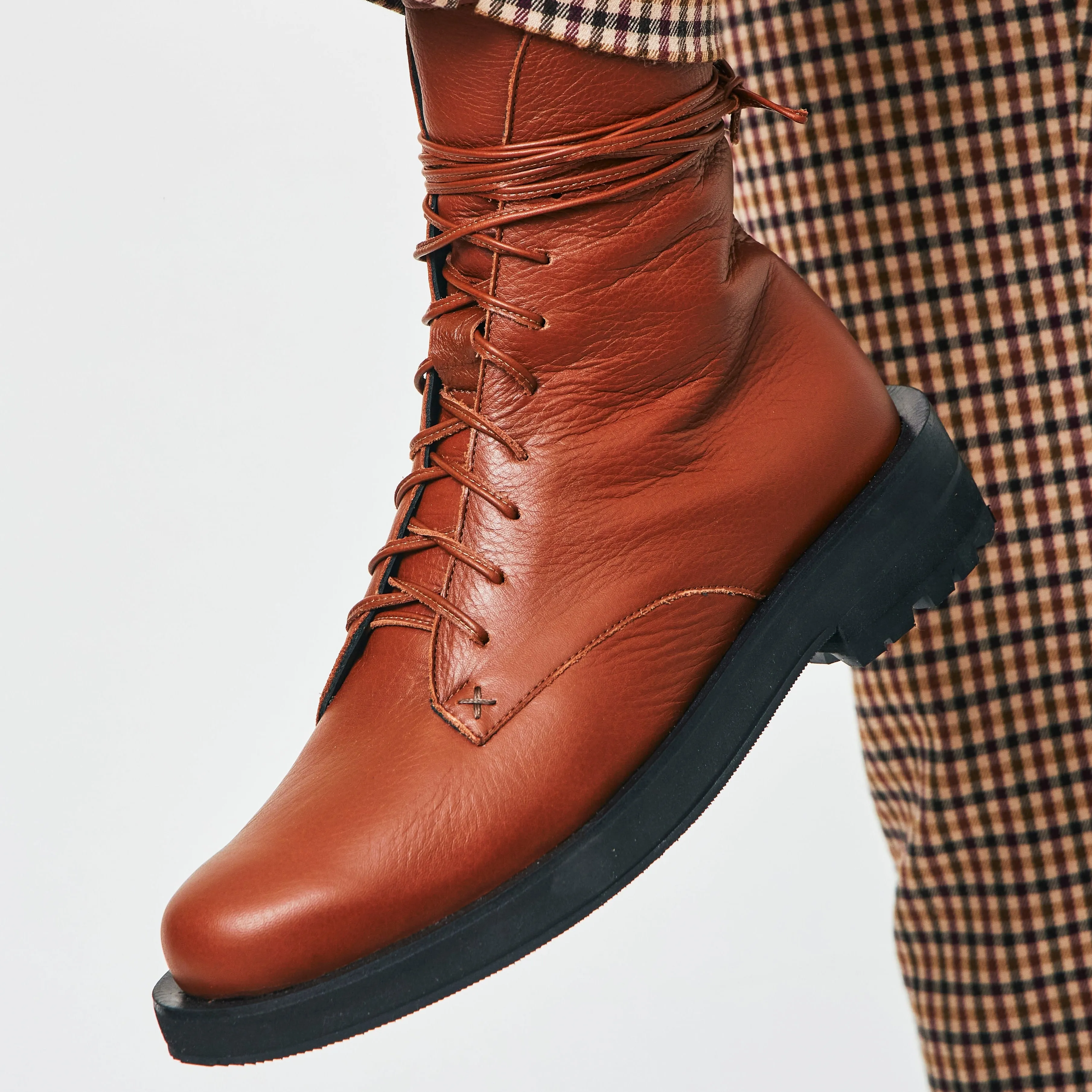 Mey Combat Boots Havana