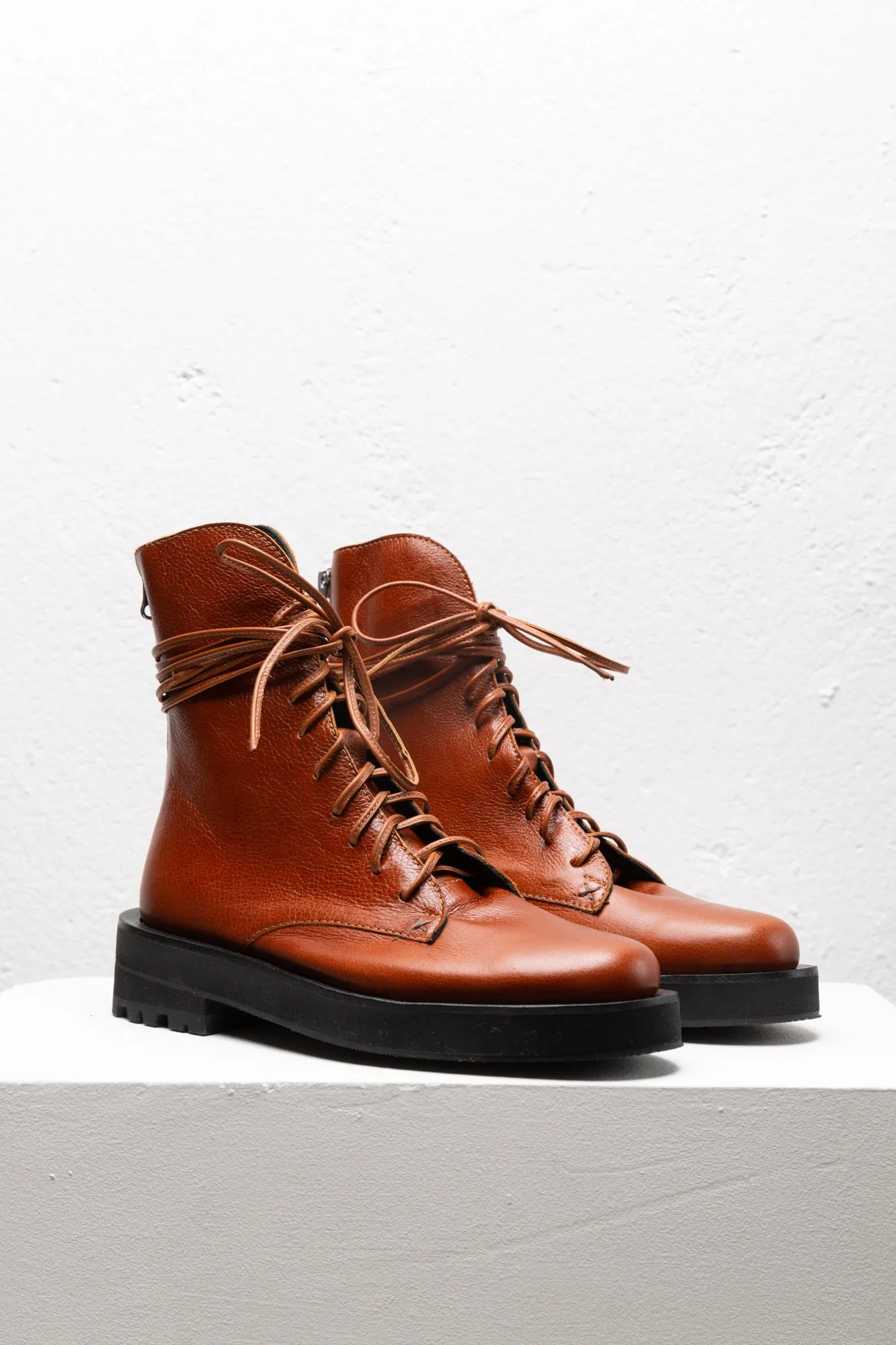 Mey Combat Boots Havana