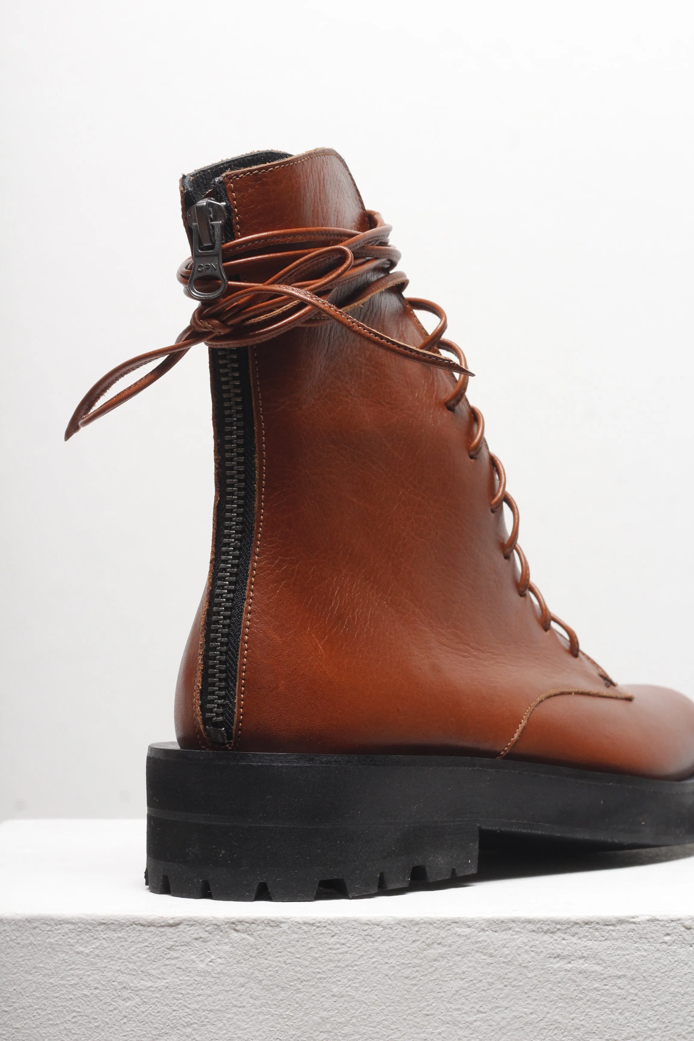 Mey Combat Boots Havana