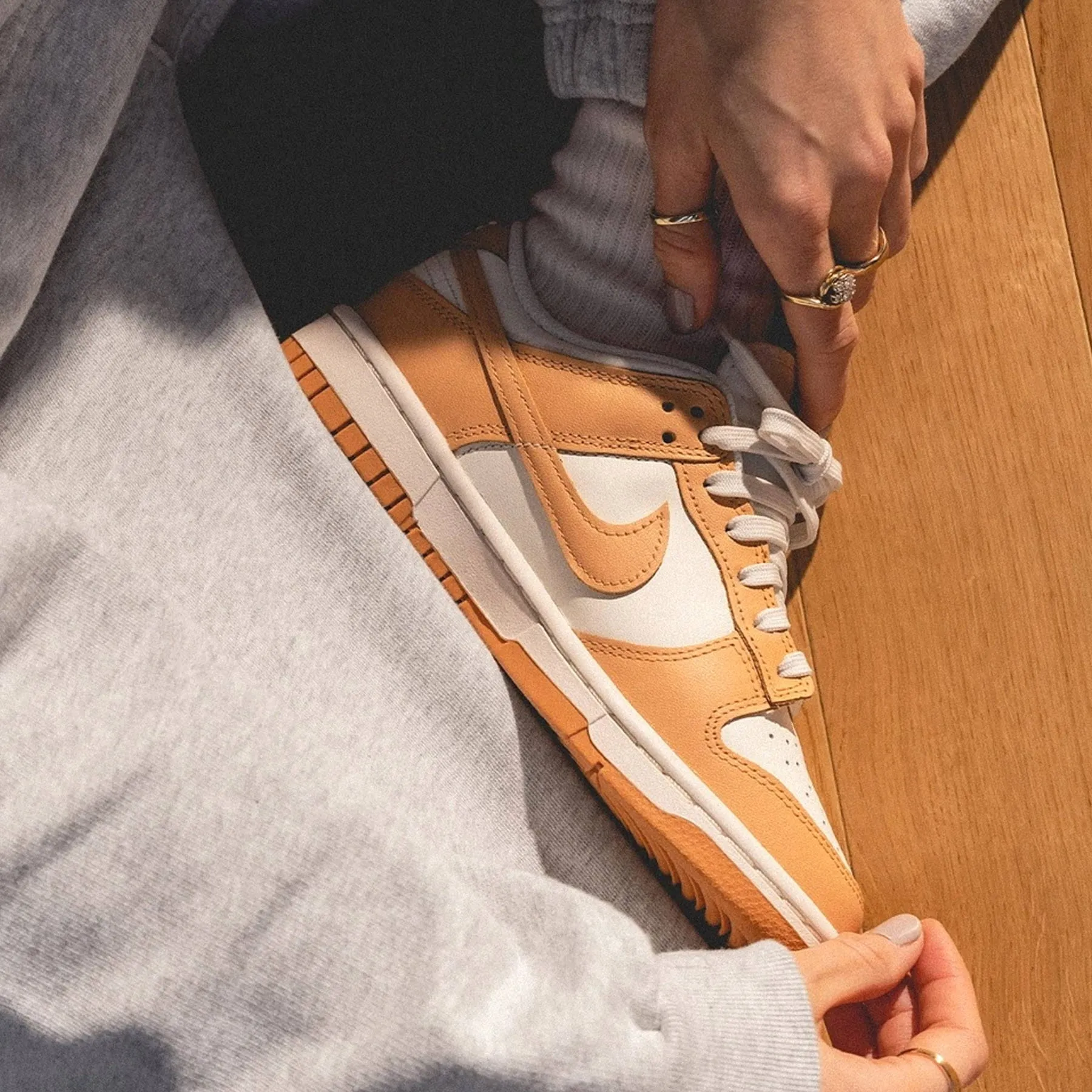 Nike Dunk Low Wmns 'Harvest Moon'